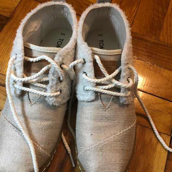 Tom’s Women Shoes Size 8 - Picture 2 of 4